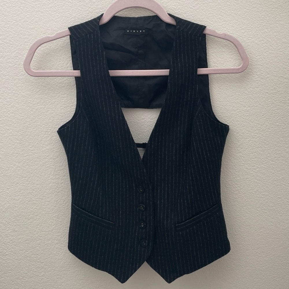 Sisley Black Button PinStripe Open Back Vest 🖤